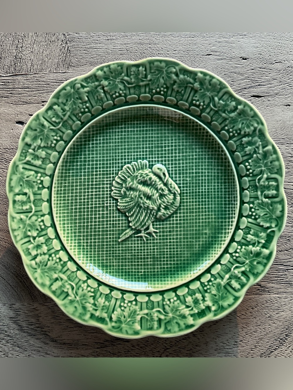 Bordallo Pinheiro Ceramic Green Turkey Plate 8” Diameter